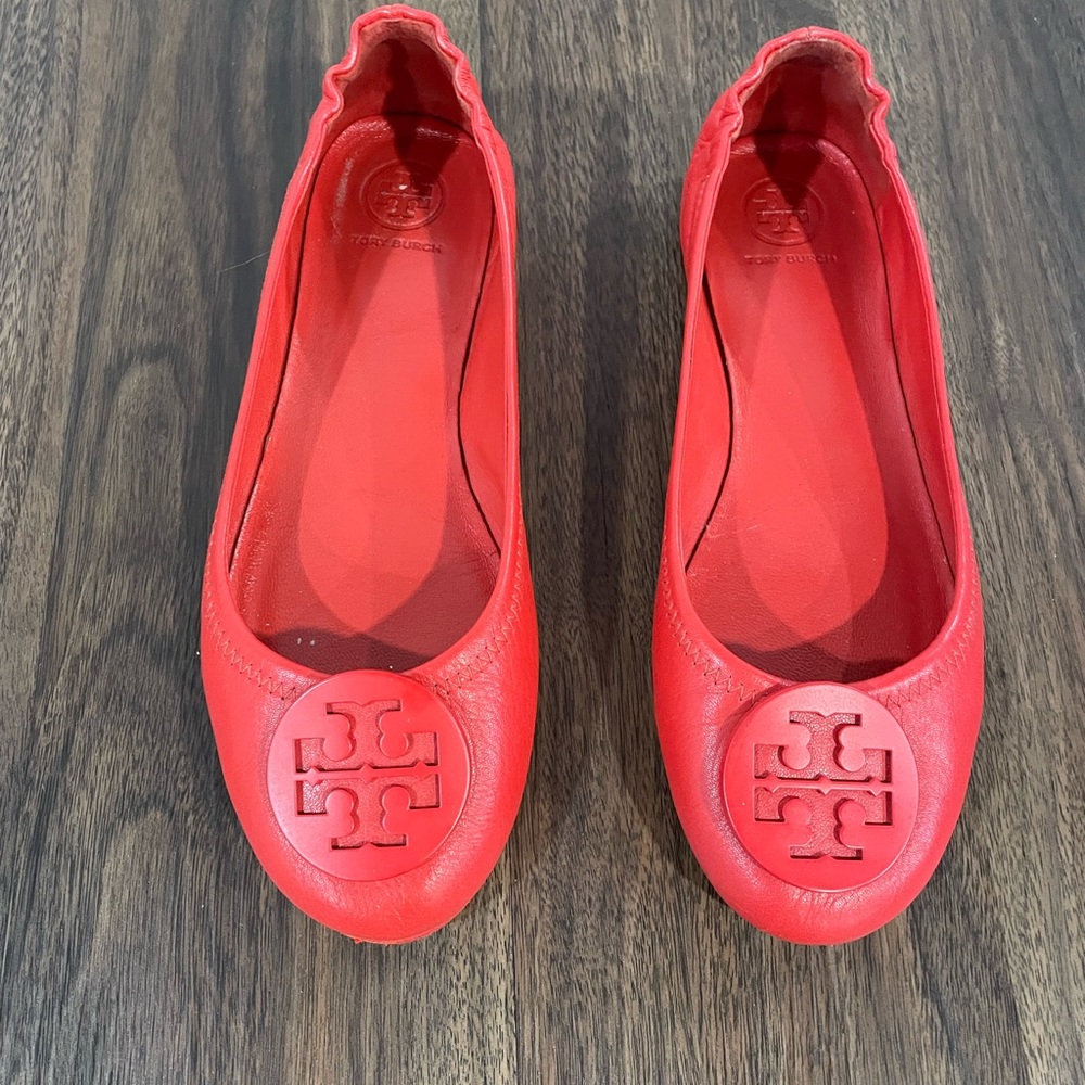 Tory Burch Minnie travel flat red size 7.5
